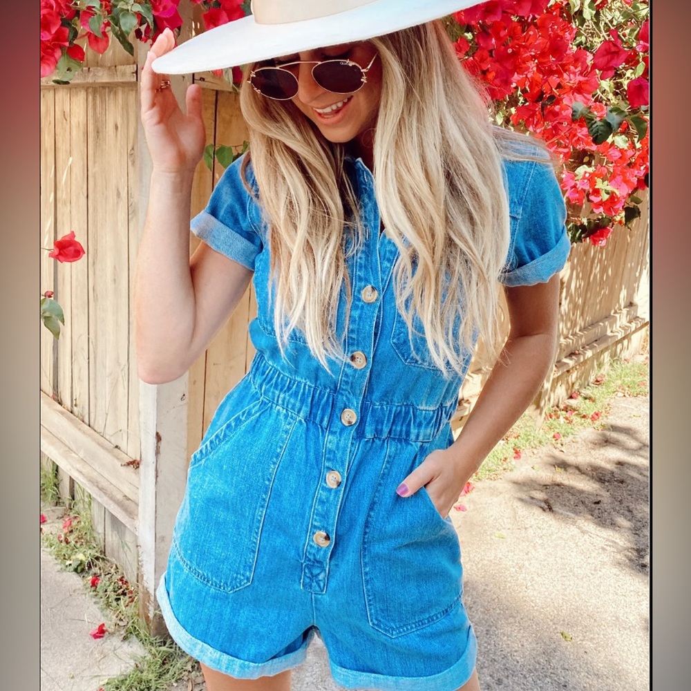 NWOT! Show Me Your Mumu Cannon Romper — Small